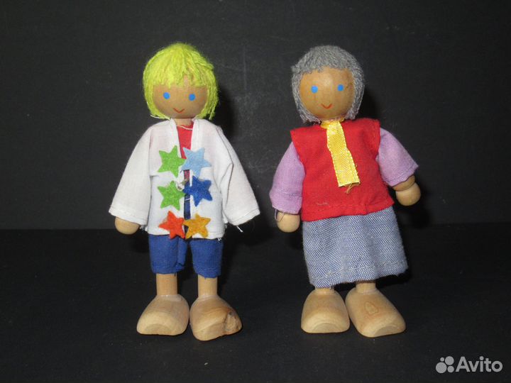 Деревянные куклы из серии 
