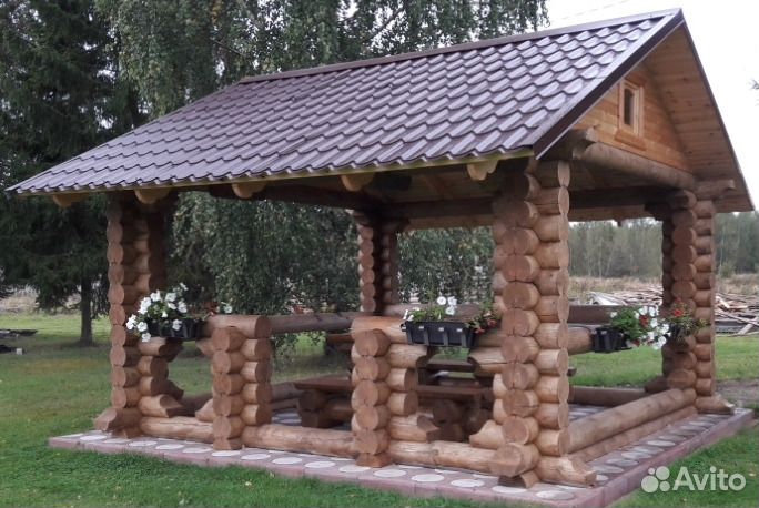Беседка 4х4м из бревна