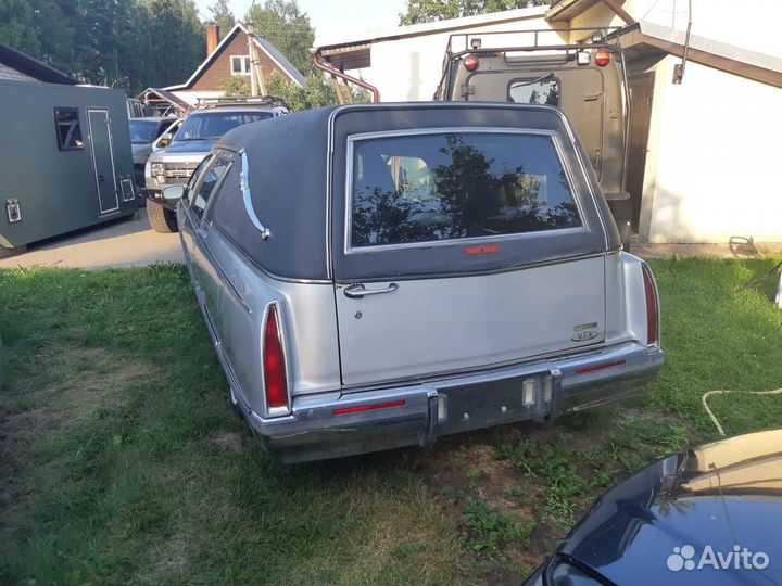Cadillac Fleetwood (Кадиллак Флитвуд)