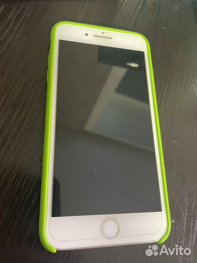 iPhone 8 Plus, 64 ГБ