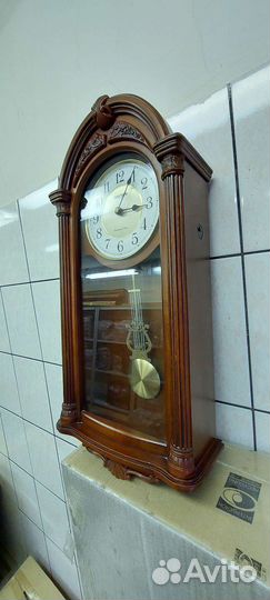 Часы настенные с боем