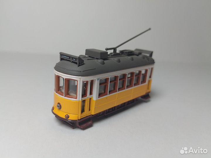 Lisbon Traditional Tramway 1:87