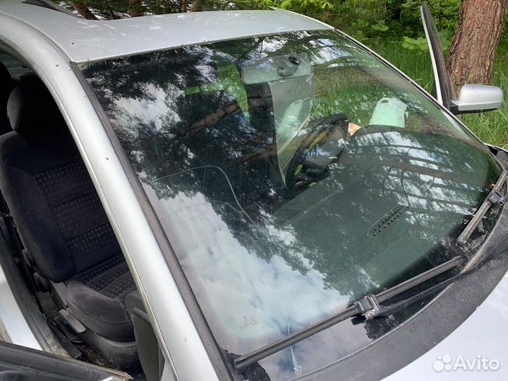 Volkswagen Passat 1.8 AT, 2003, 318 000 км