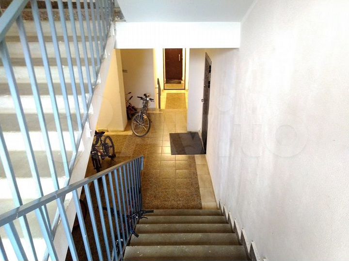 2-к. квартира, 60 м², 2/4 эт.