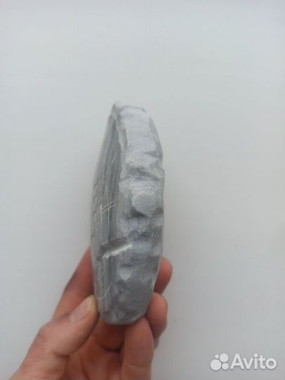 Изделие из мрамора - амулет из 