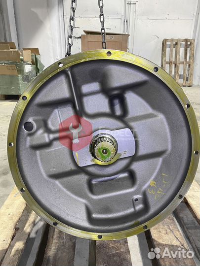 Гидравлический насос Komatsu PC400-6