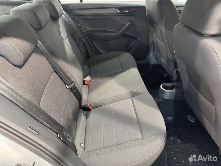 Skoda Rapid 1.6 AT, 2020, 48 000 км