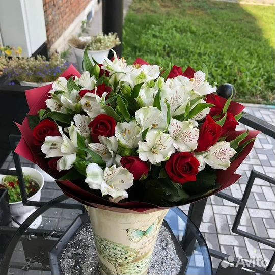 Микс-букет из разных цветов