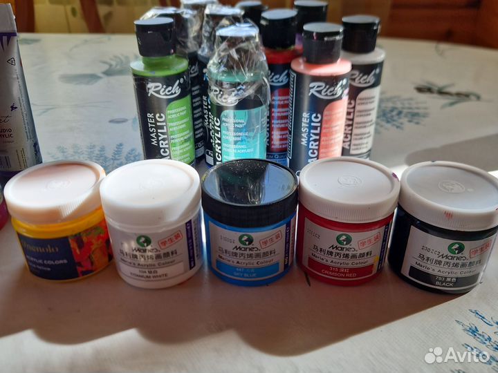 Акриловые краски разных производителей