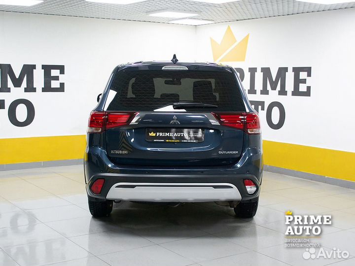 Mitsubishi Outlander 2.0 CVT, 2020, 75 389 км