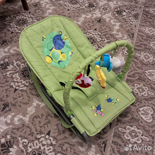 Шезлонг детский