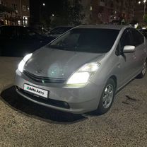 Toyota Prius 1.5 CVT, 2008, 335 000 км, с пробегом, цена 695 000 руб.