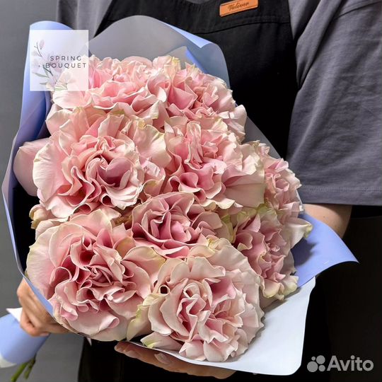 Букеты роз 25 штук