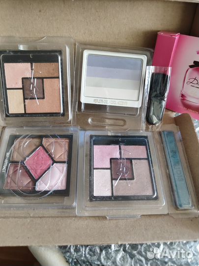 Тени для глаз