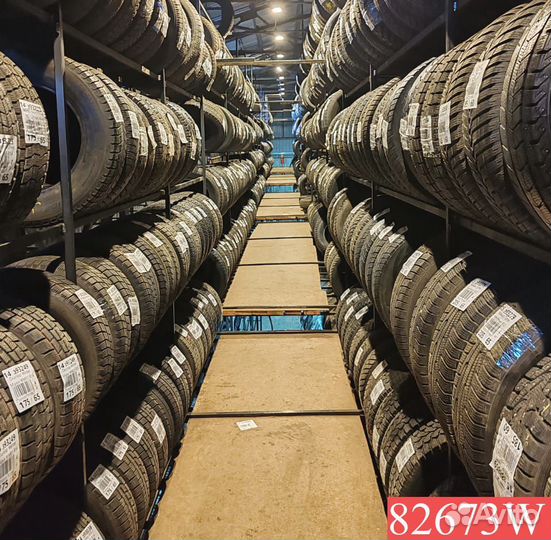 Nokian Tyres Hakkapeliitta 8 215/55 R17 98P