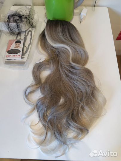 Парик женский длинный. Новый