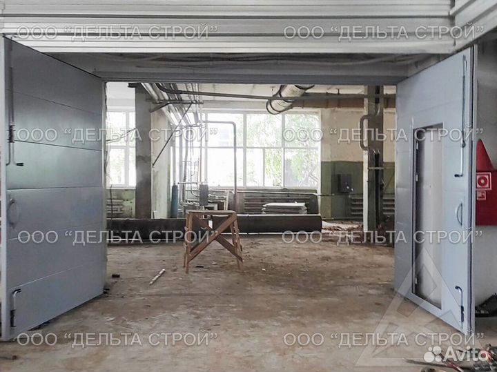 Промышленные ворота с калиткой