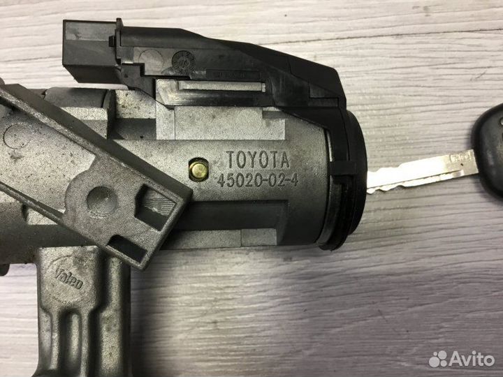 Замок зажигания Toyota Corolla 1.6 2003