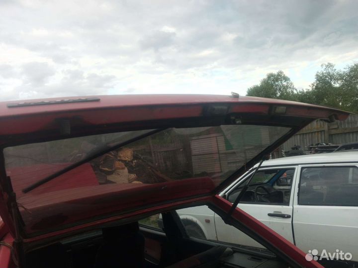 Крышка багажника задняя дверь ляда 2108