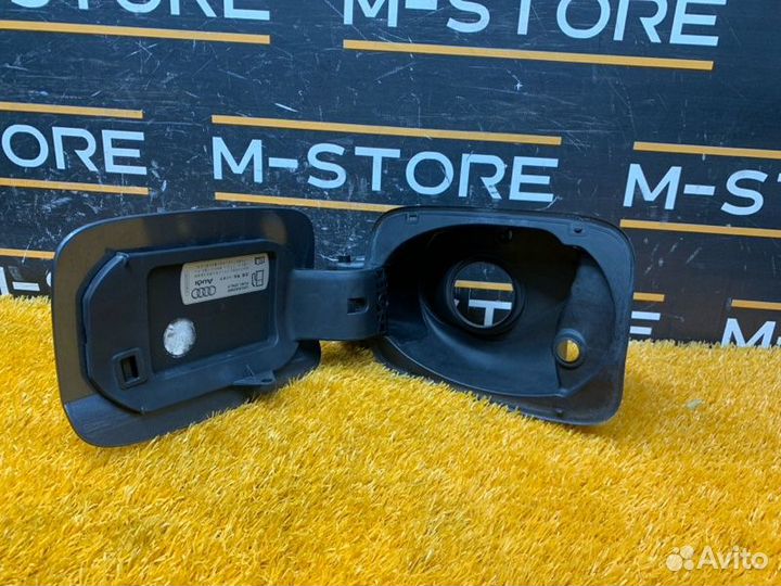 Лючок бензобака Audi Q3 8U cpsa 2013
