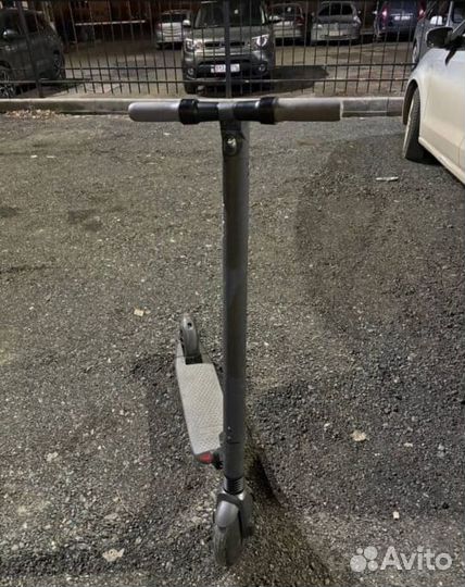 Электросамокат ninebot kickscooter es2