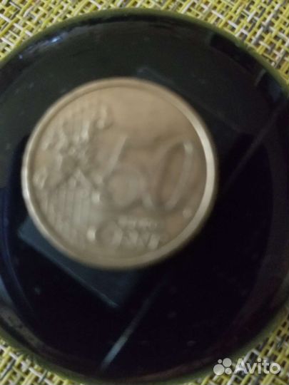 Монеты американские и одна сувенирная Сочи олим