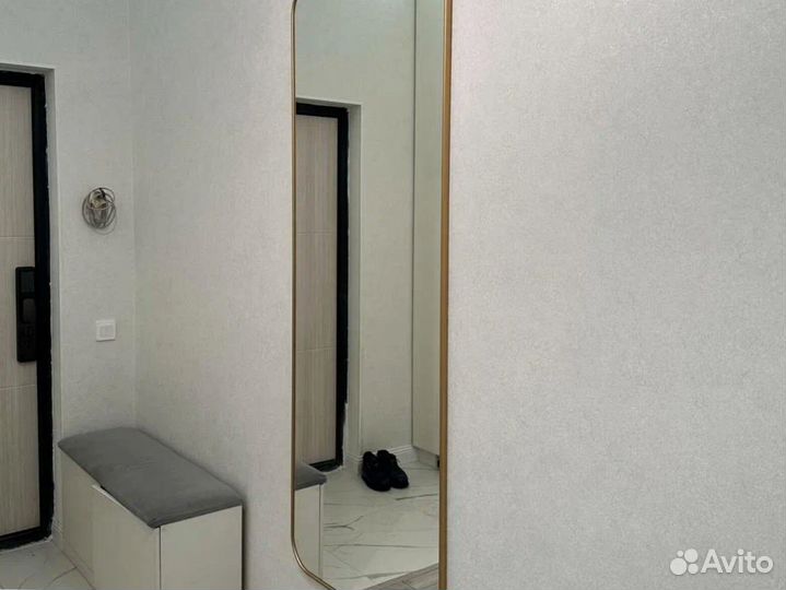 Зеркало прямоугольное в еврорамке