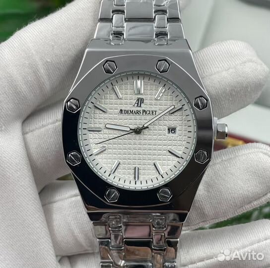 Кварцевые часы audemars piguet