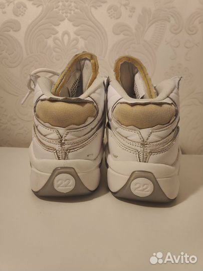 Maison margiela x reebok question mid