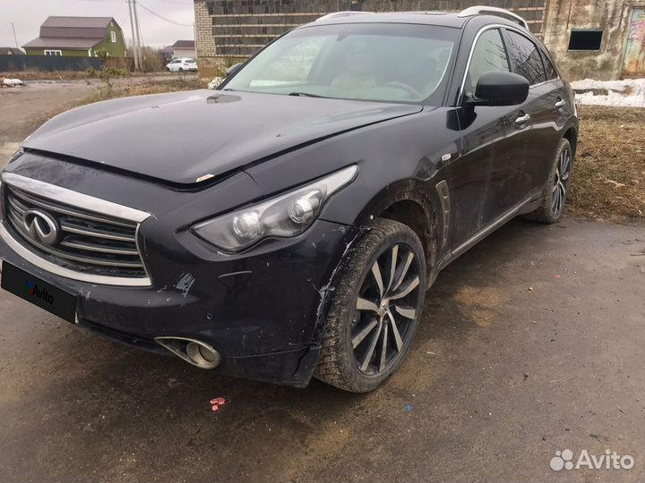 Infiniti FX37 3.7 AT, 2011, битый, 268 000 км