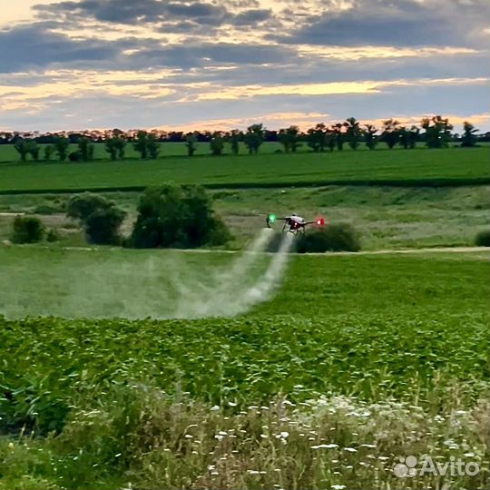 Обработка полей дронами