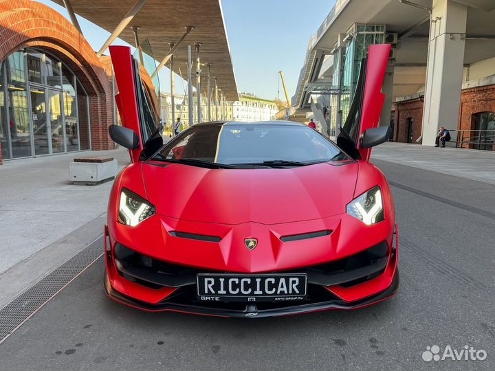 Аренда Lamborghini Aventador SVJ