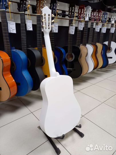 Классическая Белая Матовая гитара Новая