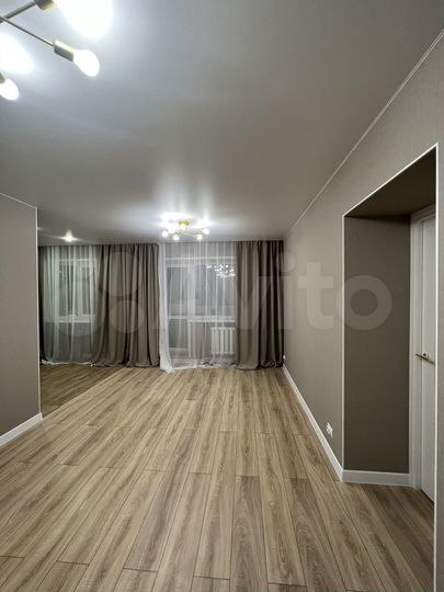 2-к. квартира, 46 м², 2/5 эт.