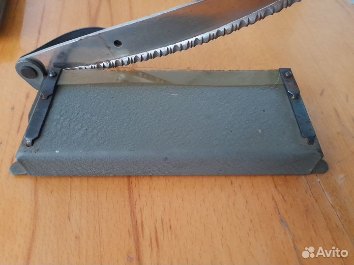 Резак для бумаги