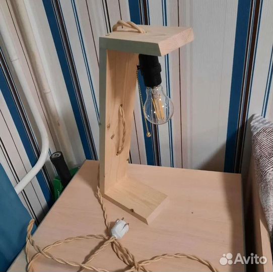 Лампа настольная ручной работы