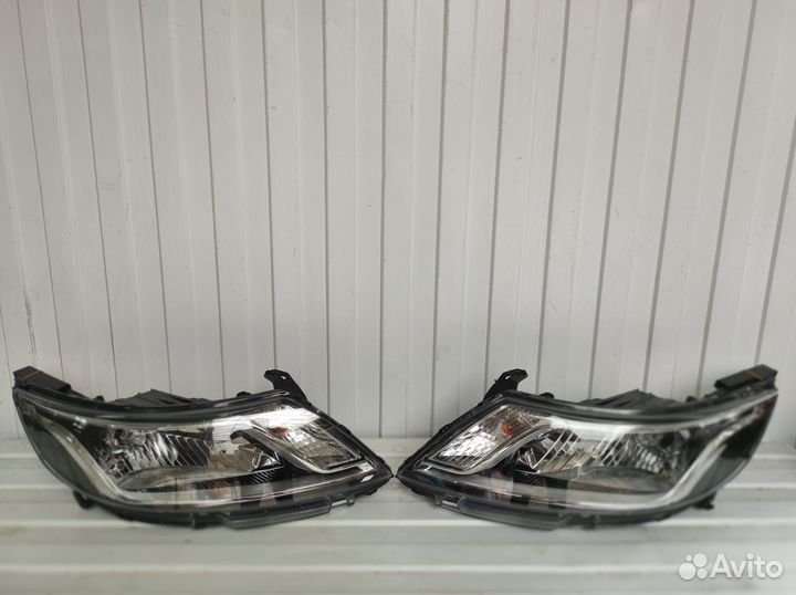 Фара KIA RIO 10-14 (цена за одну фару)