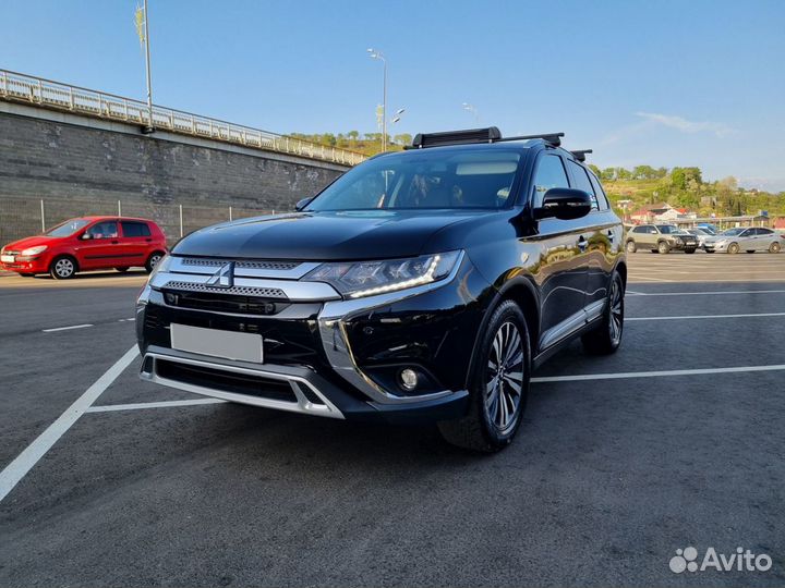 Mitsubishi Outlander 2.4 CVT, 2018, 41 000 км