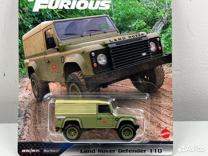 Hot wheels premium defender 110