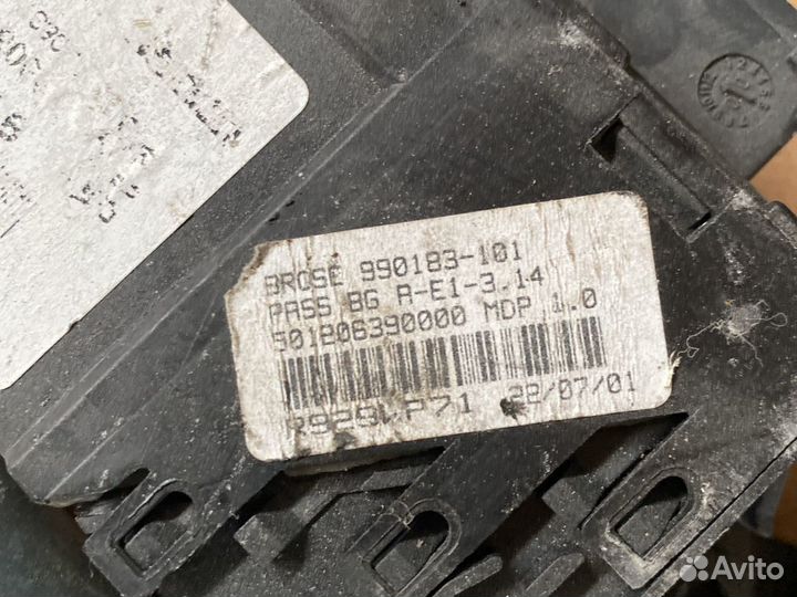 Peugeot 307 купе правый стеклоподъёмник