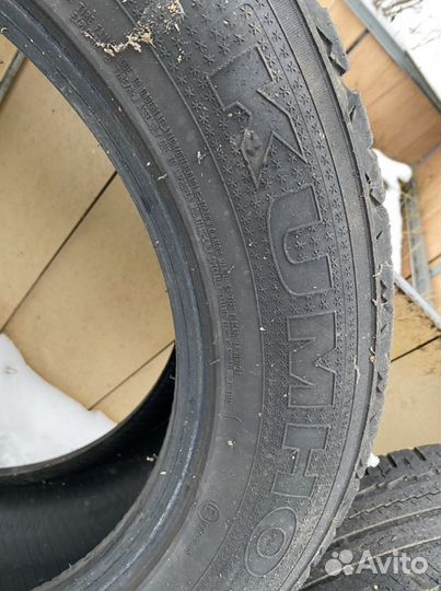 Kumho I'Zen RV Asymmetric 255/55 R18