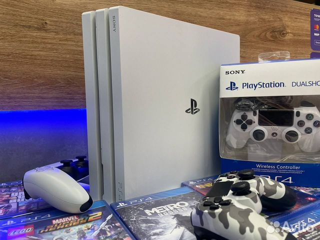 Sony Playstation 4 PRO белая Гарантия купить в Санкт-Петербурге ...