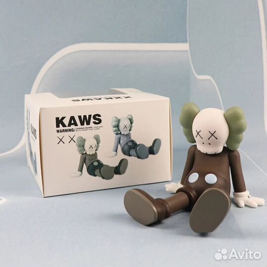Креативная фигурка kaws - подарок на прочную винил