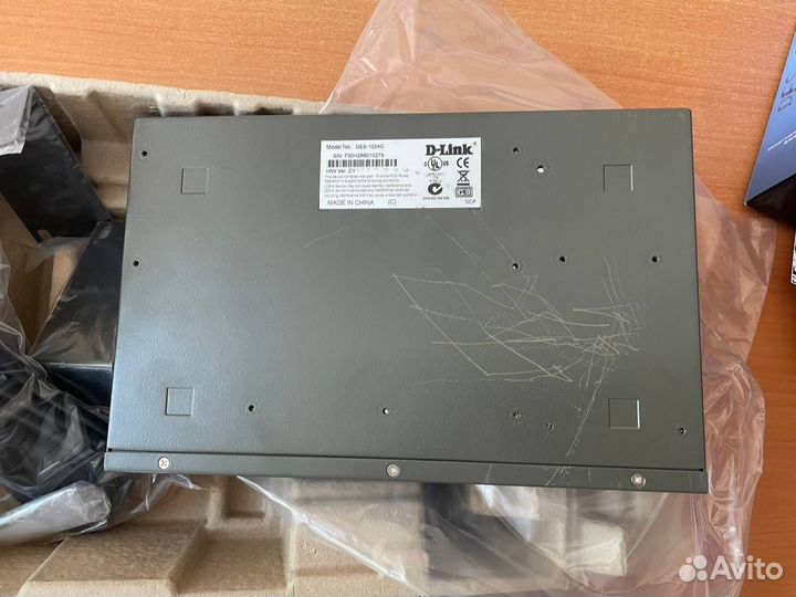Коммутатор D-Link DES-1024D