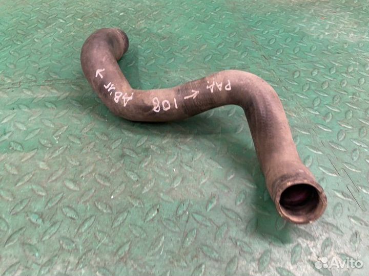 Патрубок радиатора Opel Astra H Z16XEP 2006