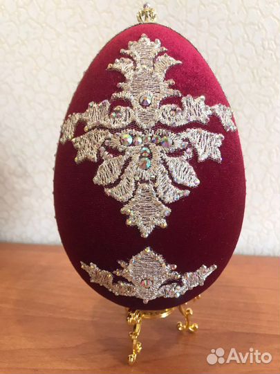 Декоративное пасхальное яйцо
