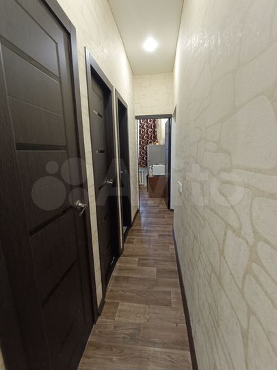 3-к. квартира, 61 м², 1/3 эт.