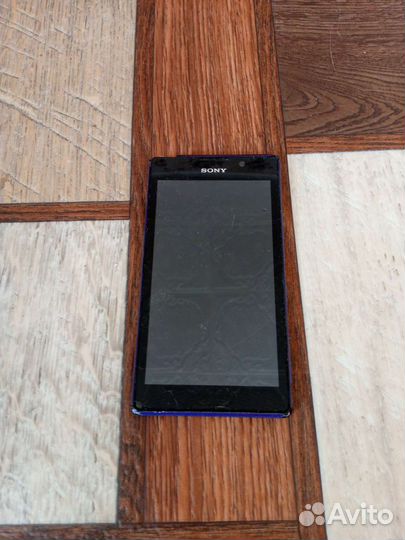 Sony Xperia C, 4 ГБ