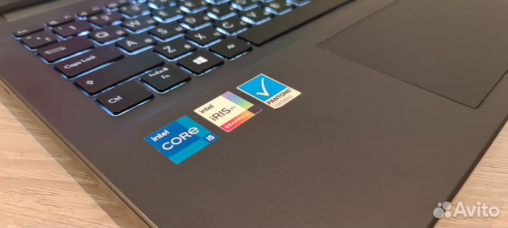 Asus vivobook k3500p i5-11300h/oled 15.6/16gb/512