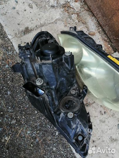 Фара Toyota Ipsum acm21w, 2azfe